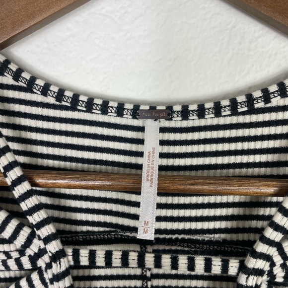 Free People Frenchie Tee Cream/Black Size M - Picture 5 of 6